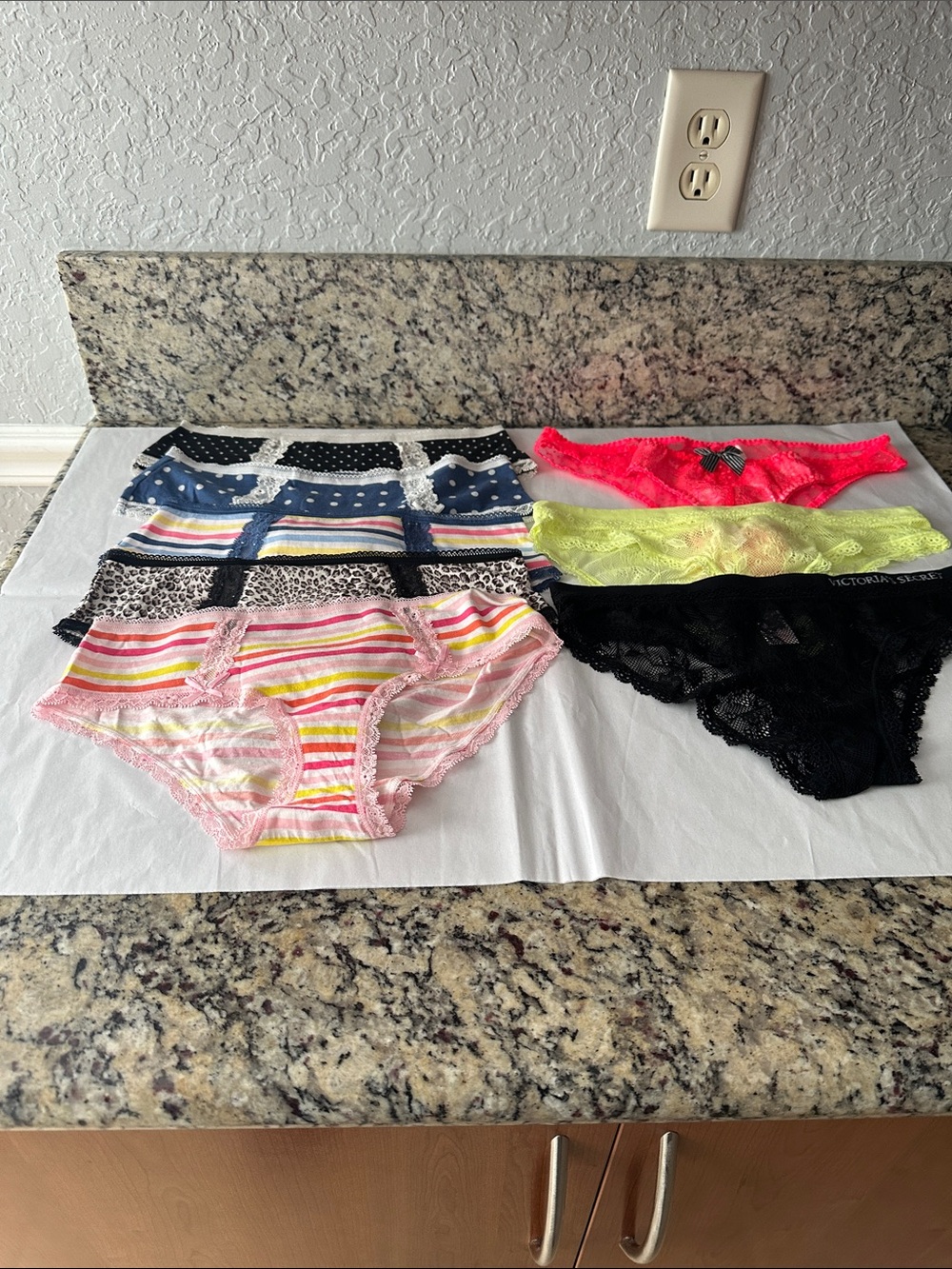 Womens Victoria’s Secret assorted panties